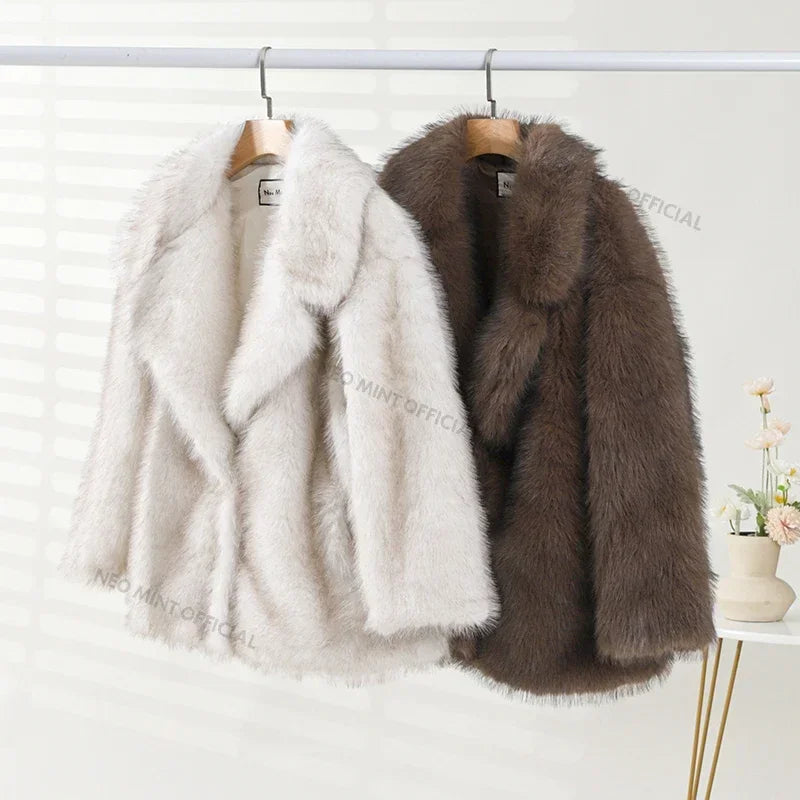 Cappotto oversize da donna in pelliccia sintetica sfumata