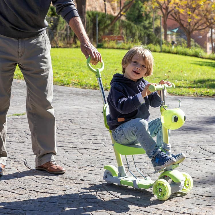 3 - in - 1 Evolving Kids Scooter – Refurbished - MegaStore24