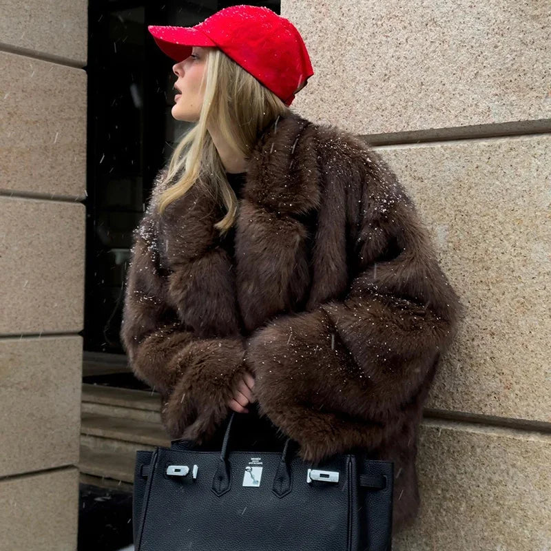 Cappotto oversize da donna in pelliccia sintetica sfumata 